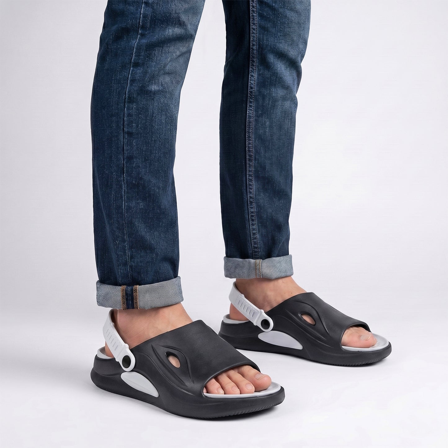 SportGrip Black White Clogs